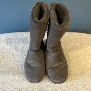 Bearpaw winter boots